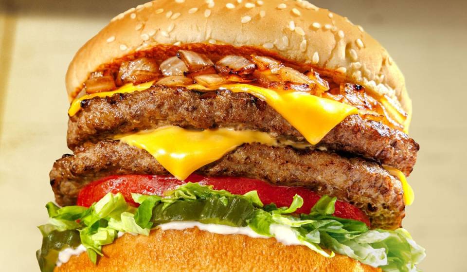 Por segundo año consecutivo, esta hamburguesa californiana ha sido coronada como la mejor de EE. UU., y no es la que te imaginas