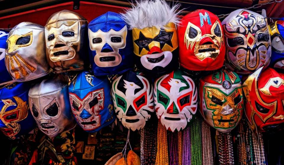 La lucha libre revient au MOLAA de Long Beach pour un week-end exceptionnel célébrant son 30e anniversaire en septembre, avec des combats en direct en plein air sous les étoiles