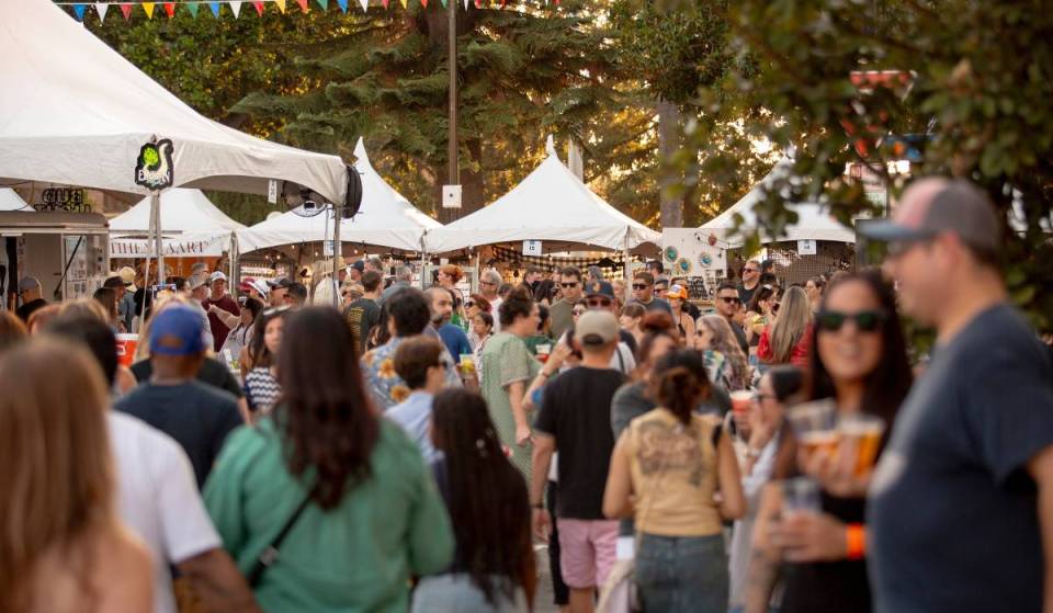 Olvídate de la playa este fin de semana del Día del Trabajo: esta feria callejera gratuita del sur de California atrae a 300 000 visitantes con 240 puestos, 8 escenarios y comida de todo el mundo