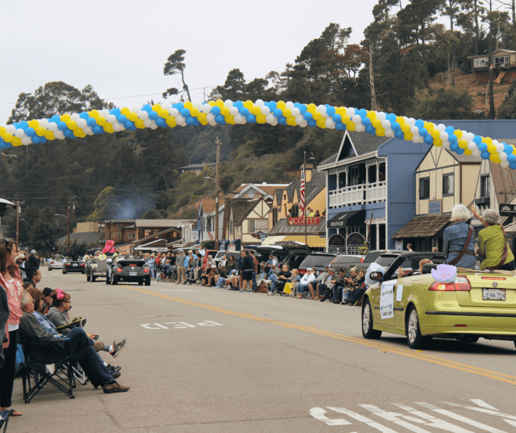 Pinedorado Days in Cambria