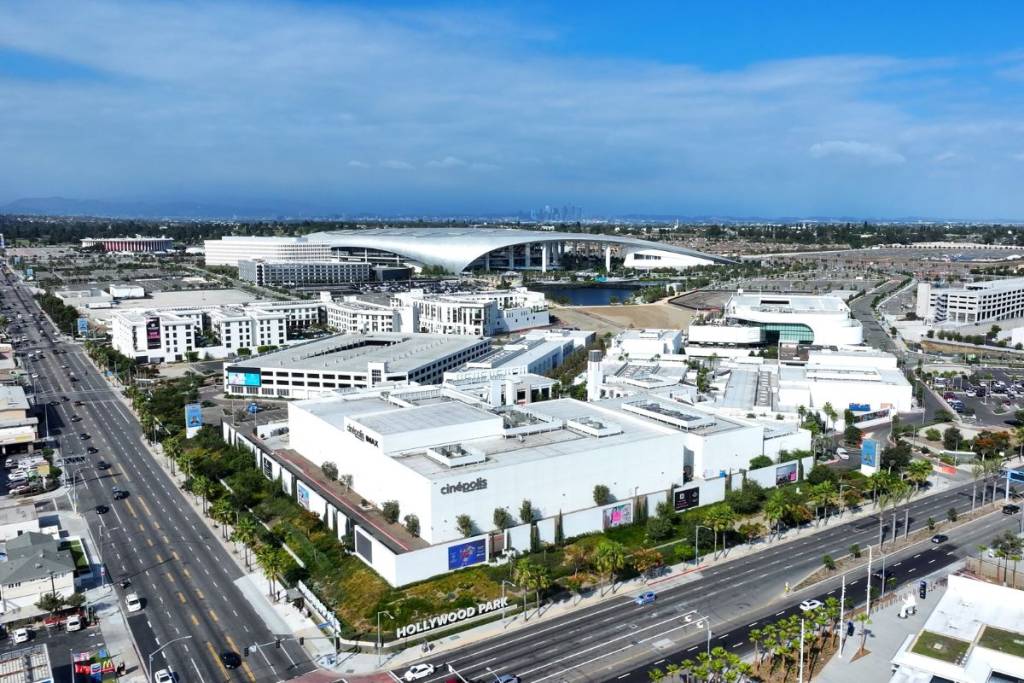 Hollywood Park