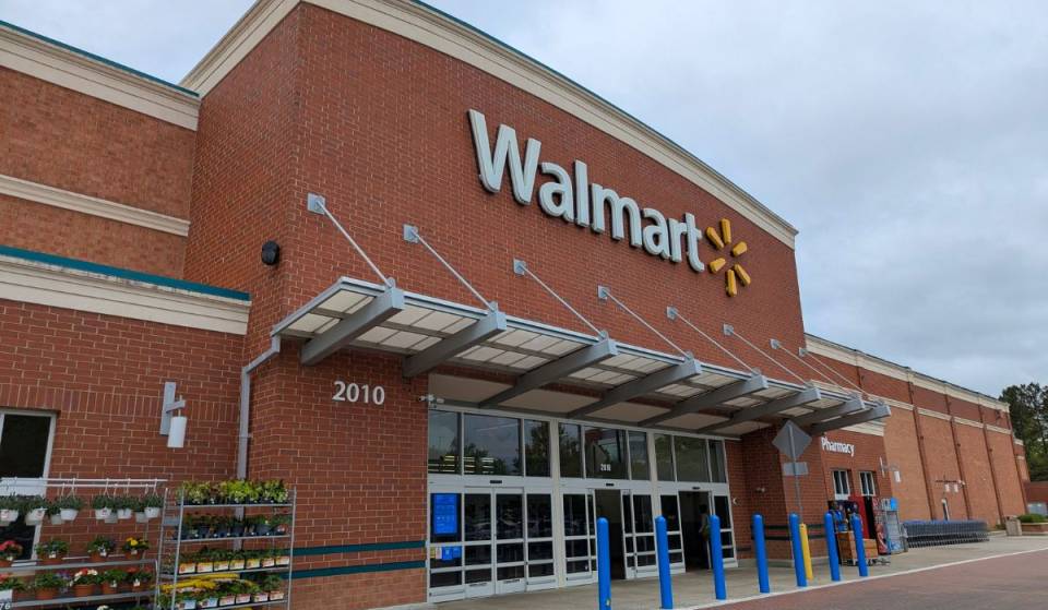 Walmart, Burlington, Dollar Tree et d’autres grands détaillants californiens utilisent ces milliards de remboursements de droits de douane pour baisser leurs prix