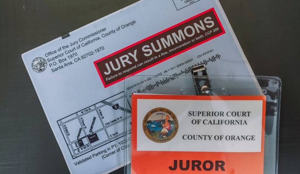 La Californie vient d’adopter une nouvelle loi permettant à certains résidents d’être définitivement dispensés de leurs obligations de juré — voici qui est concerné