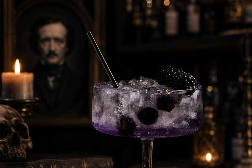 Edgar Allan Poes düsterste Geschichten erobern dieses Theater in Hollywood und nehmen euch mit auf eine Reise voller Geheimnisse und Cocktails – nur für zwei Abende 