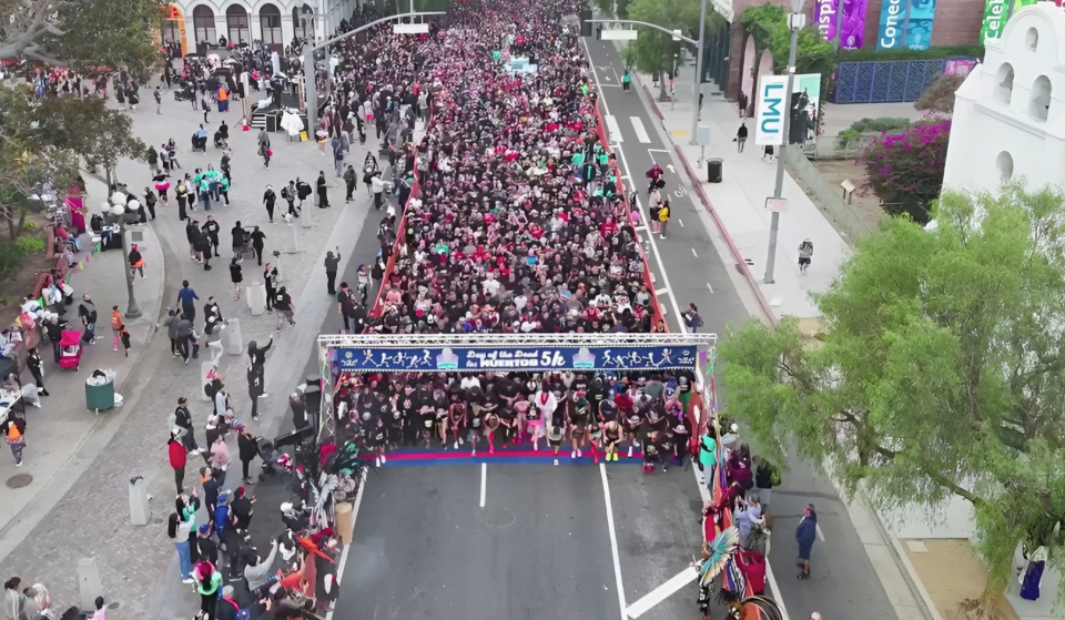 Los Angeles is shutting down 3 miles of streets to host one of the best races in the U.S.: Los Muertos 5K