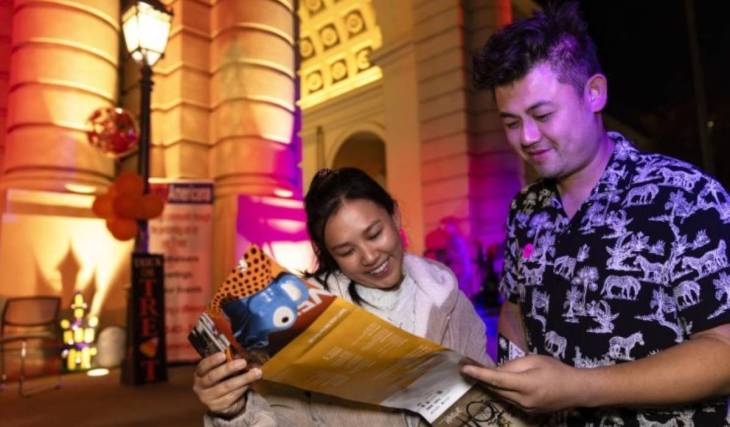 Die ArtNight Pasadena kehrt heute Abend zurück – mit freiem Eintritt, Geistergeschichten und Halloween-inspirierten Shows an 23 Veranstaltungsorten in der Stadt
