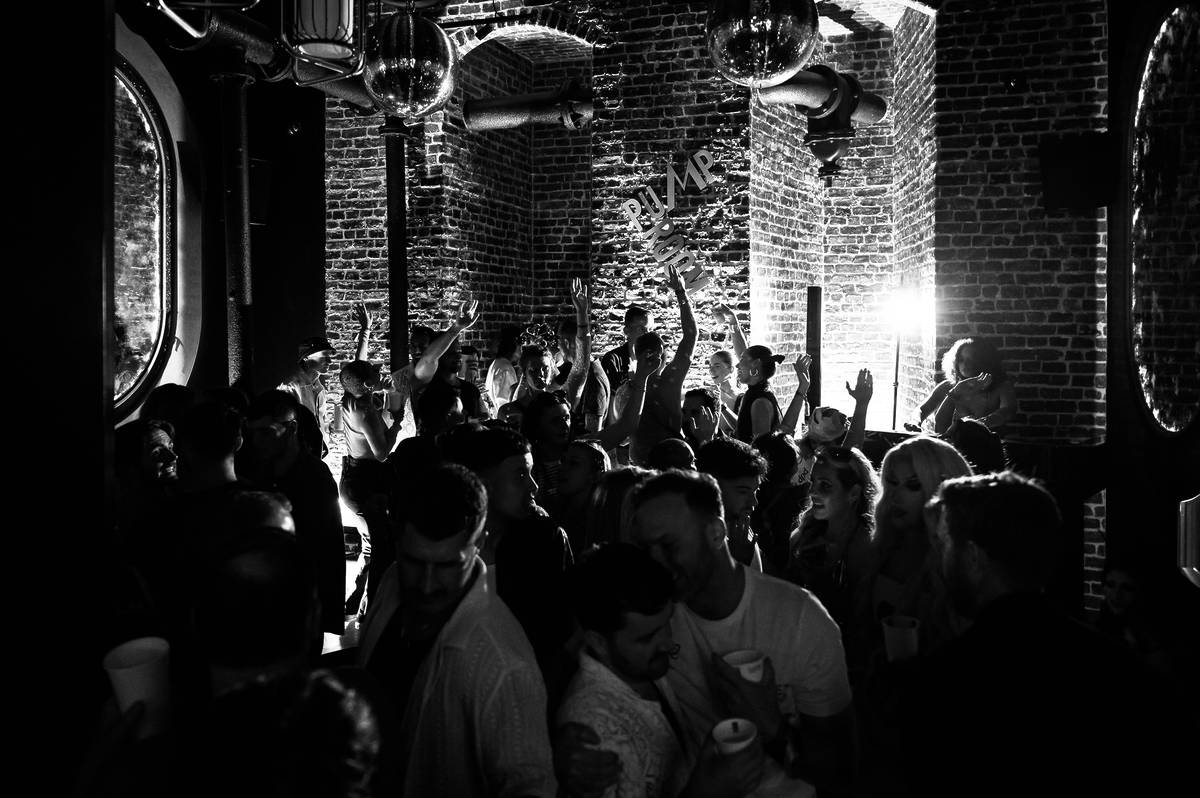 maya pump room club nye new year