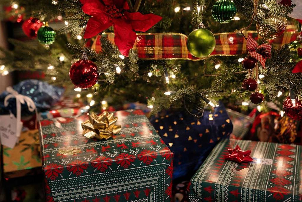 christmas present under tree boxing day