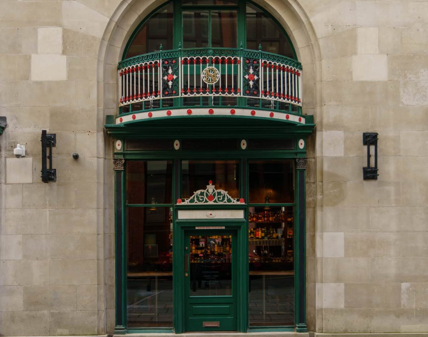 schofields-bar-manchester-wins-bar-of-the-year-at-class-bar-awards-2023