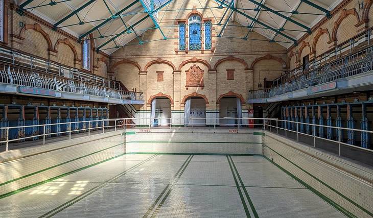 A disused Victorian swimming pool turned phone-free rave and 1,500 projected local faces are among the extraordinary events happening across Greater Manchester this weekend