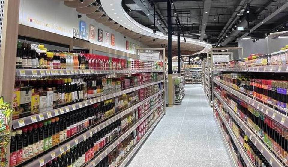 Manchester Is Home To The North’s Largest Asian Supermarket – Complete With Ice Cups, Aisles Of Noodles & A Photobooth