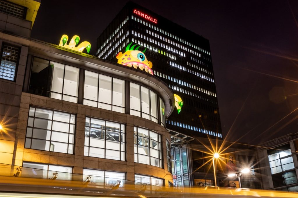 halloween monster on arndale centre