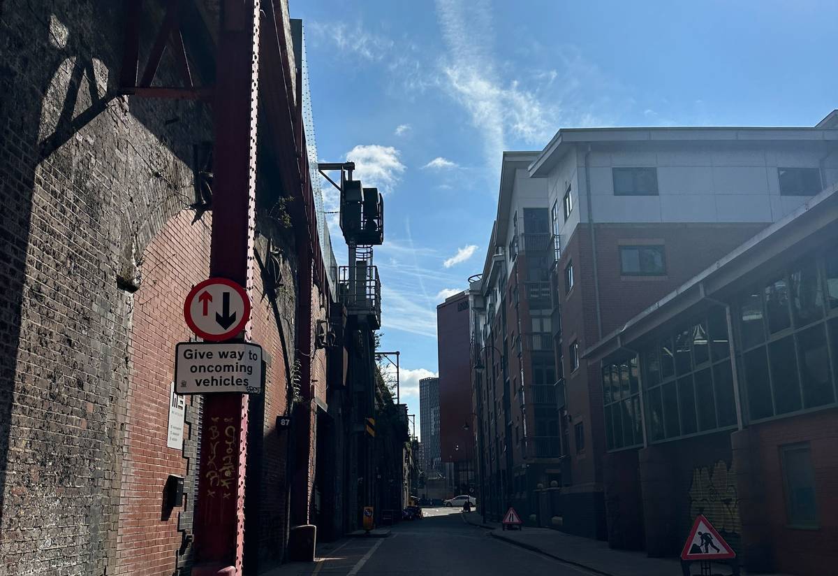 hewitt street manchester railway arches where mancoco is