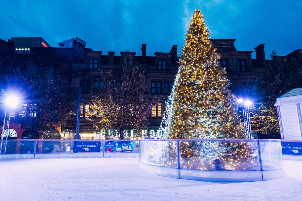 skate-manchester-ice-rink-path-big-christmas-tree