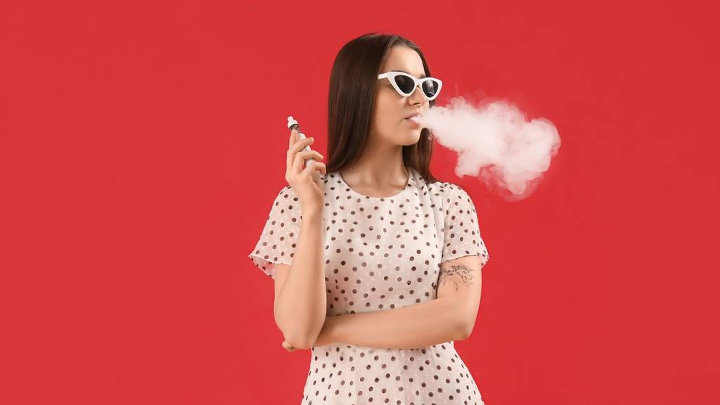 You Won’t Be Able To Buy Single-Use Vapes In The UK Next Summer
