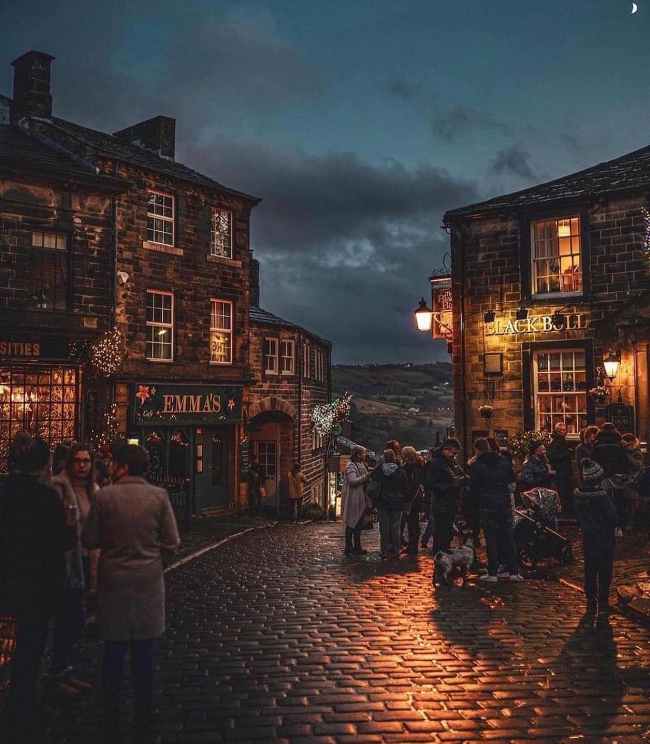 haworth old post office autumn evening
