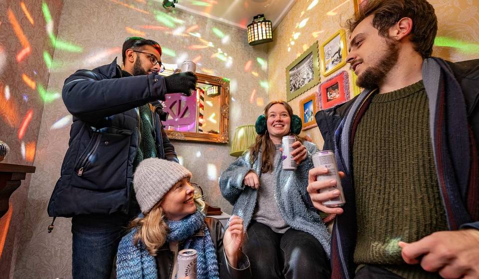The ‘World’s Smallest House Party’ Is Coming To Manchester This Festive Season – And It’s Just 2X2 Metres