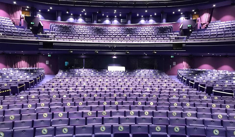 The Lowry Is Giving Away 500 Free Tickets To Comedy Night ‘Live At Lowry’ – Featuring Phil Wang