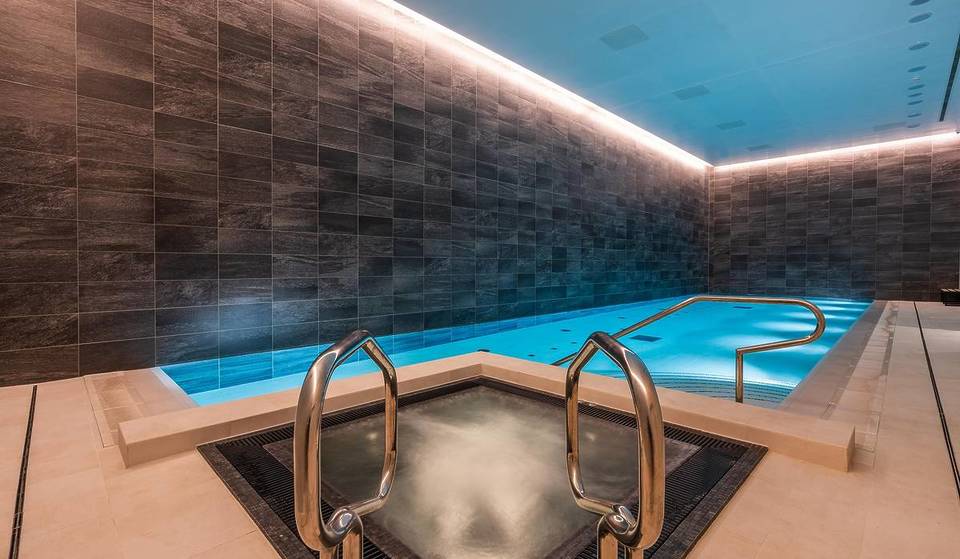 5 Of The Best And Most Relaxing Hotels With Swimming Pools In Manchester
