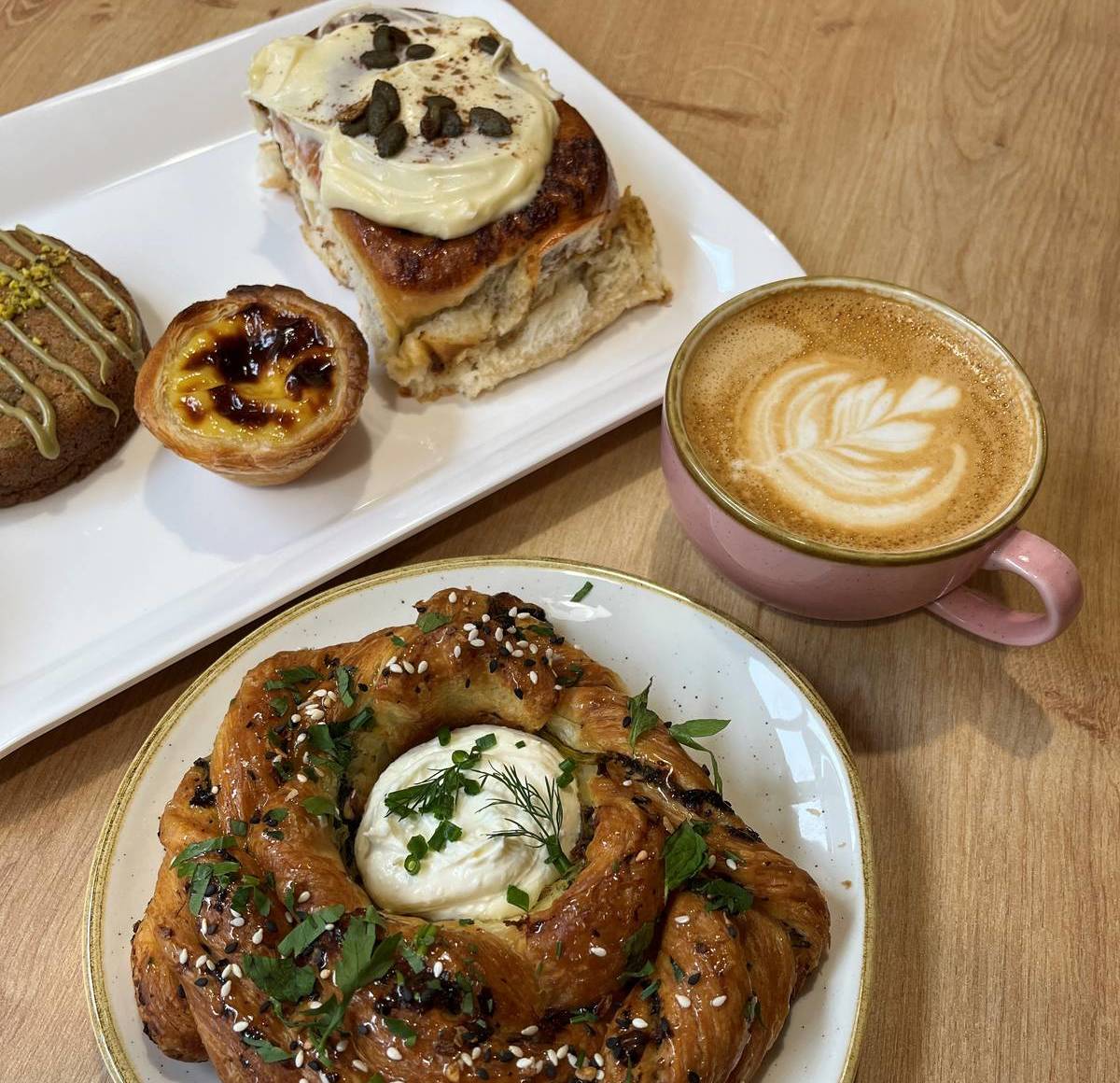 flat baker cafe bakes and coffee