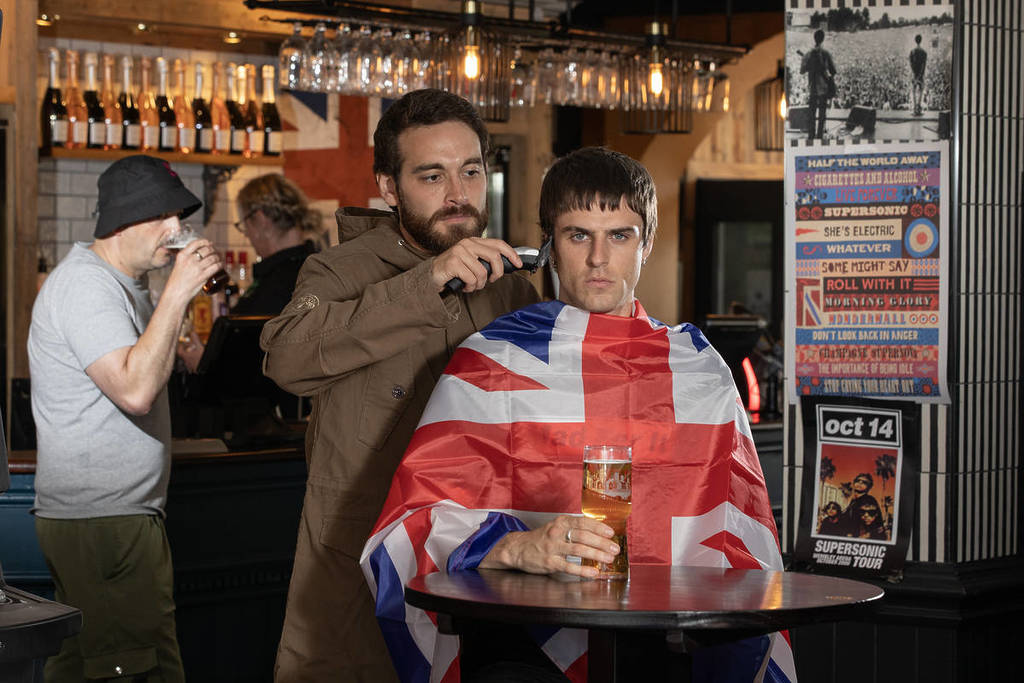 oasis gallagher haircuts free union jack