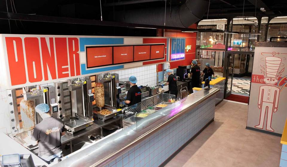 A Brand New Spot Serving Manchester&#8217;s Biggest Doner Kebab Is Opening This Week &#8211; And They&#8217;re Giving Away 100 Free Kebabs
