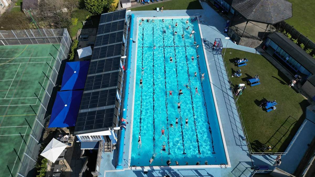 shot of hathersage swimming pool from above