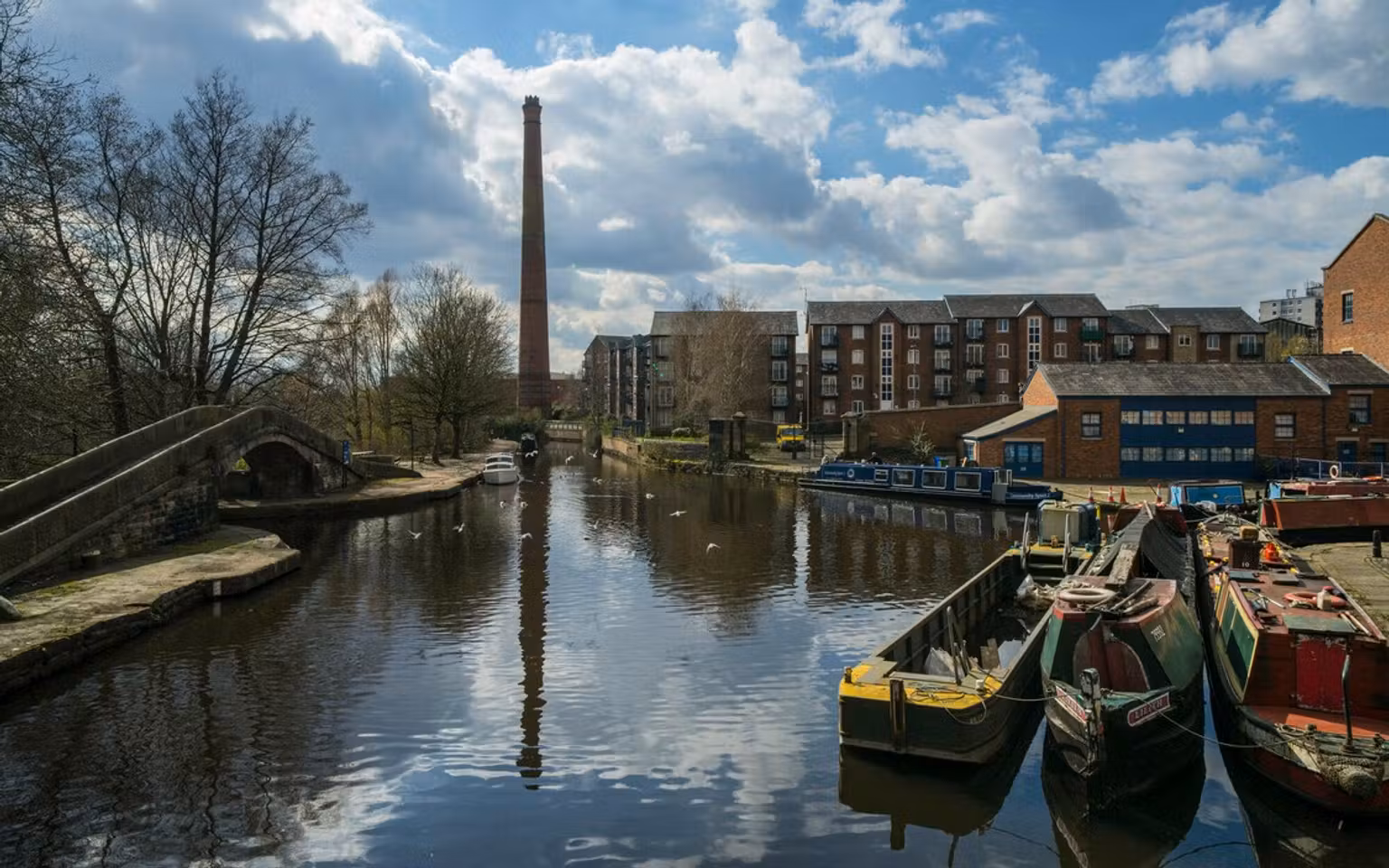 portland basin dukinfield ashton canal boats and mills