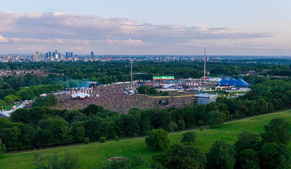 Fans May Not Be Able To Get Into Manchester Oasis Gigs With These Things &#8211; Full List Of Heaton Park Banned Items &#038; Rules For Entry