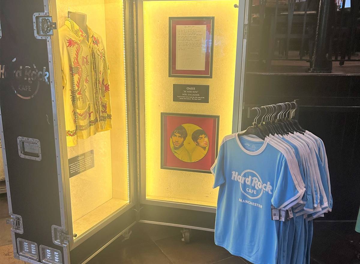 hard rock cafe manchester oasis memorabilia