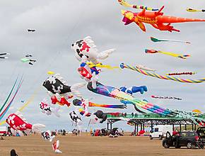 This Quaint Coastal Town Just Over An Hour From Manchester Hosts The UK&#8217;s Largest Kite Festival &#8211; And It&#8217;s Perfect For A Family Day Out This Summer