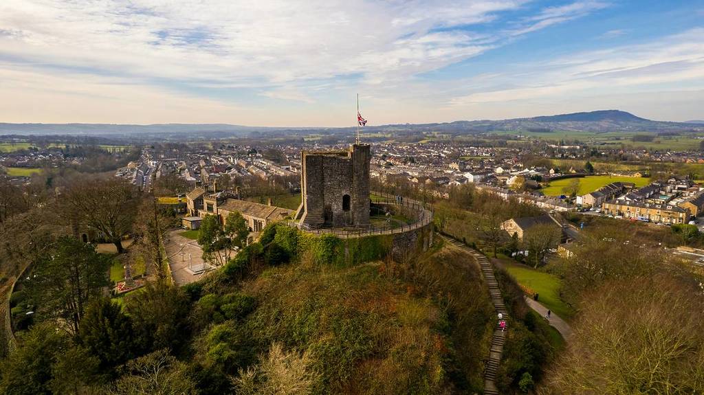 clitheroe castle with town below lancashire