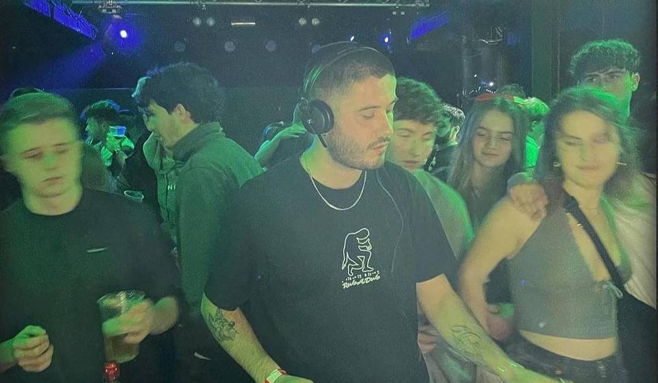 The UK’s First ‘Bring-Your-Own-Booze’ Nightclub Is Set To Open In Manchester – Because Where Else?