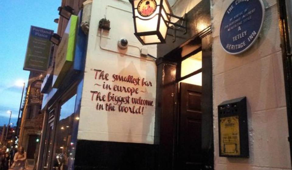 This Unique Manchester Pub Known For Having The Smallest Bar In Europe Has Been Named One Of The UK’s Most Affordable Cosy Spots – Perfect For A Pint This Autumn