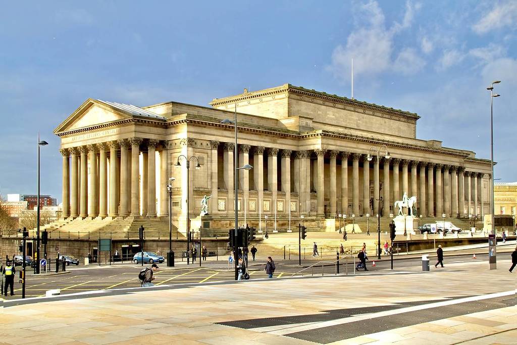 st georges hall liverpool exterior