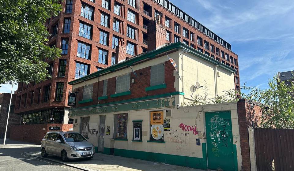 One Of Manchester&#8217;s Oldest Pubs Has Been Given A New Name, With A Nod To The Area&#8217;s Textiles History &#8211; Kicking Off £1.8 Million Makeover