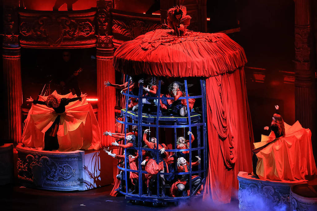 lady gaga mayhem ball on stage coming to manchester