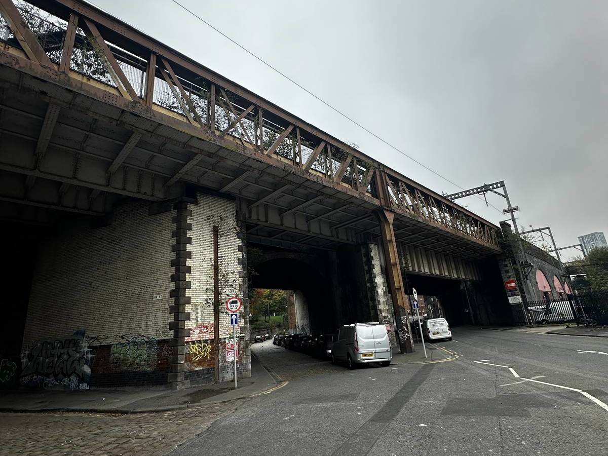 railway bridge in red bank manchester