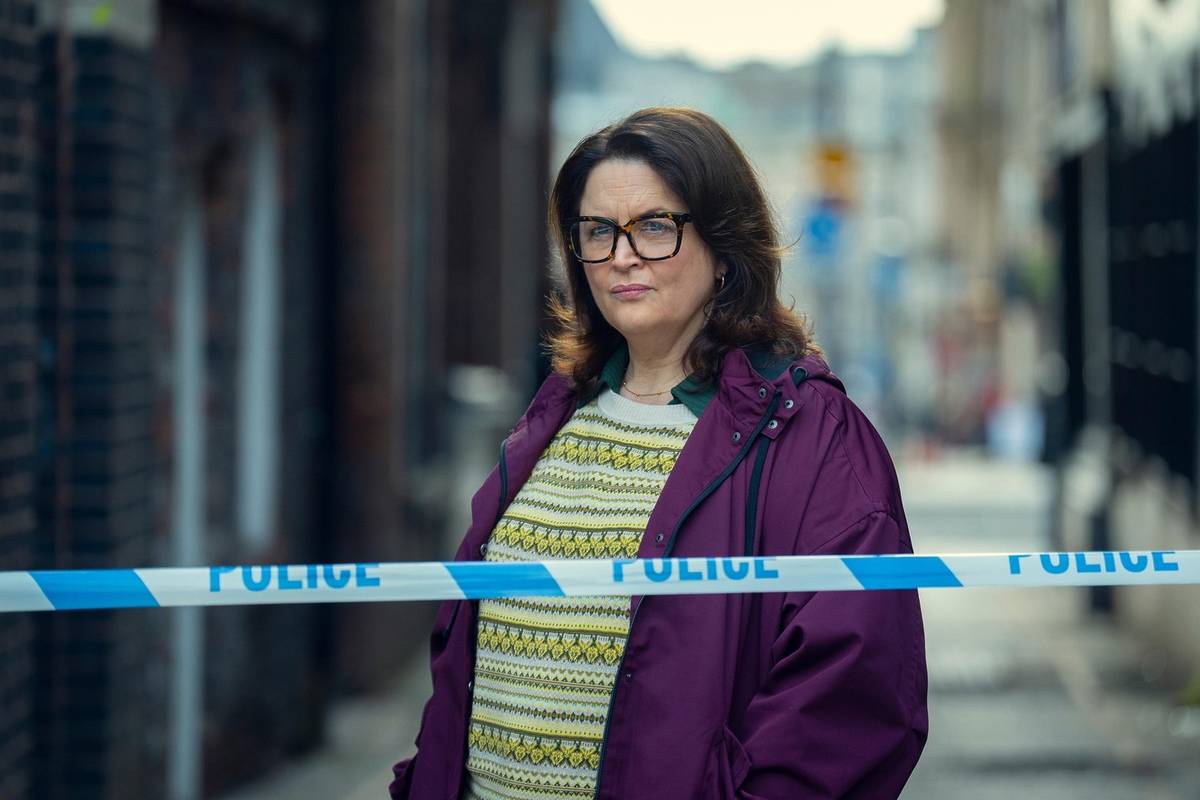 ruth jones in run away harlan coben first look