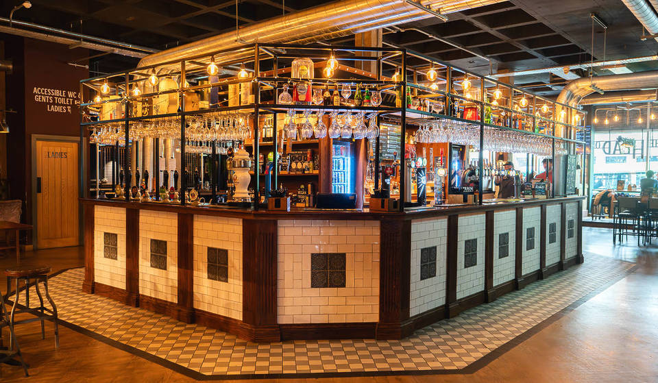 The Former Cottonopolis Site Is Getting A New Lease Of Life As A Huge Craft Beer Pub With A Pop-Up Kitchen &#8211; Featuring 30 Beer Lines &#038; AR Darts