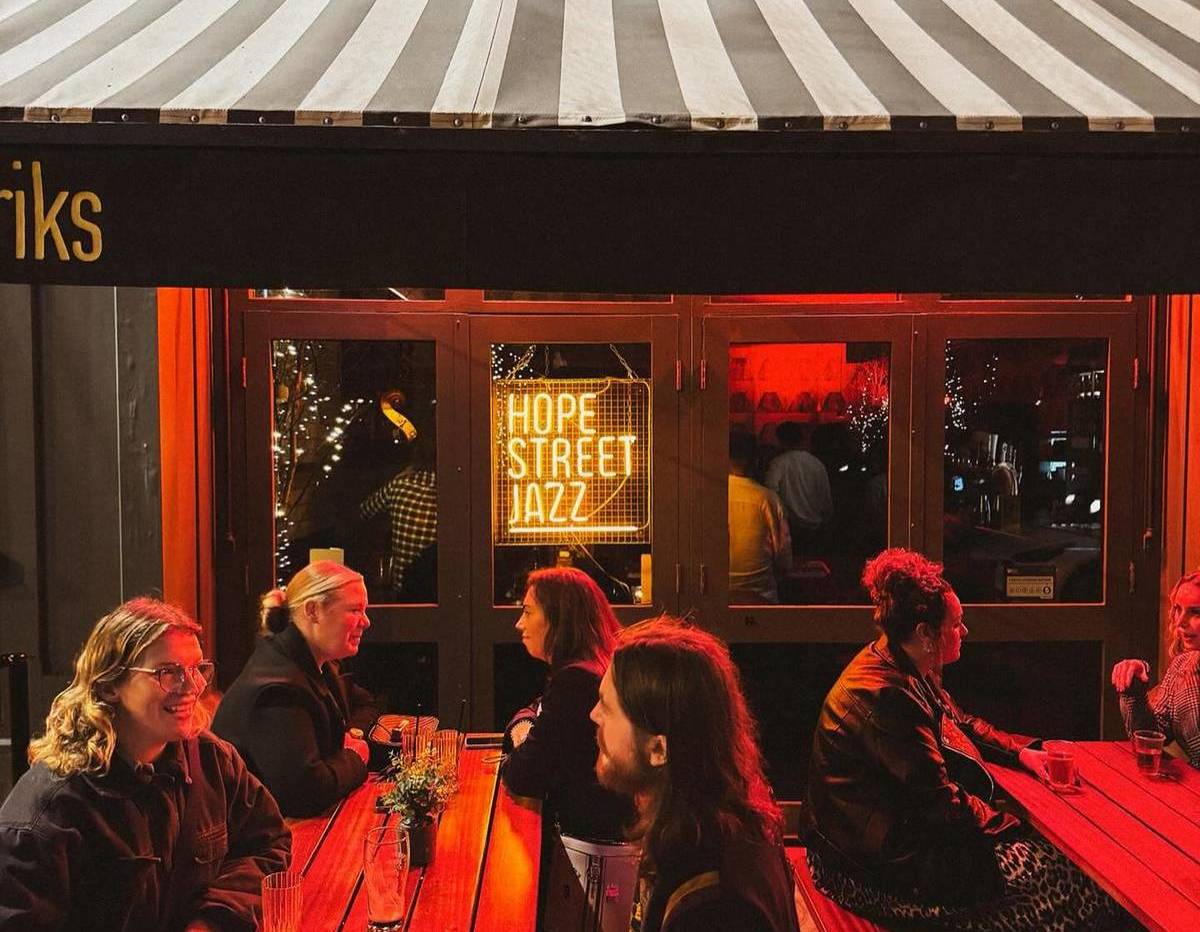 frederiks pub bar liverpool exterior