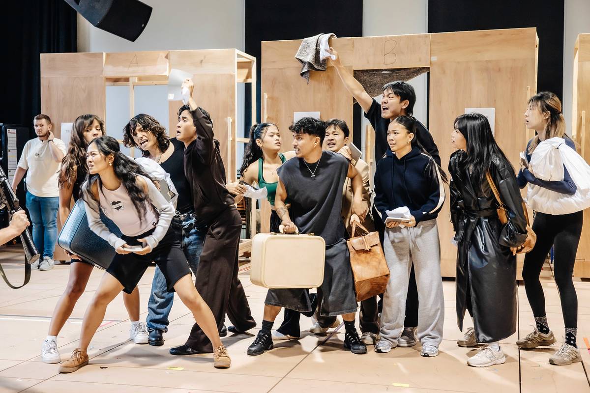 miss saigon rehearsal photos coming to Manchester