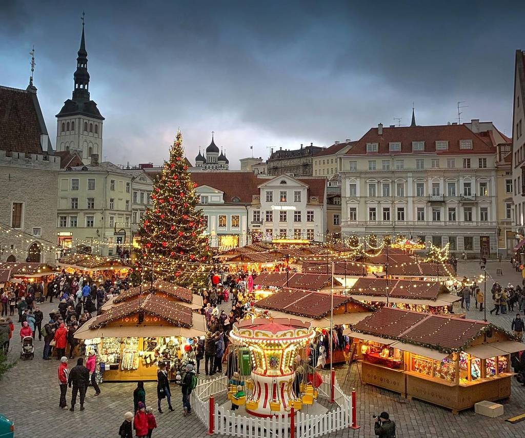 tallinn christmas markeyt in estonia