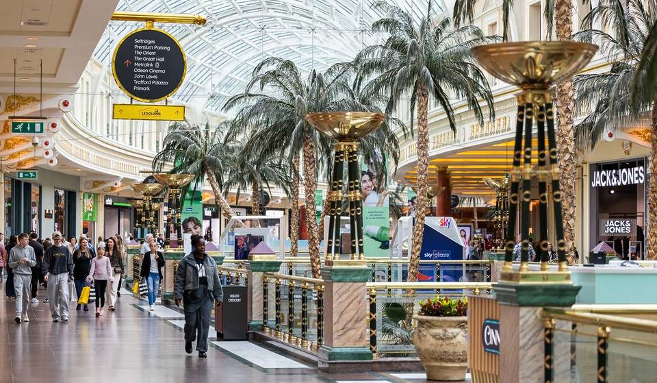 Your Guide To Black Friday At The Trafford Centre – Opening Times & Full List Of Black Friday Offers Including 20% Off At H&M And £300 Off Tui Bookings