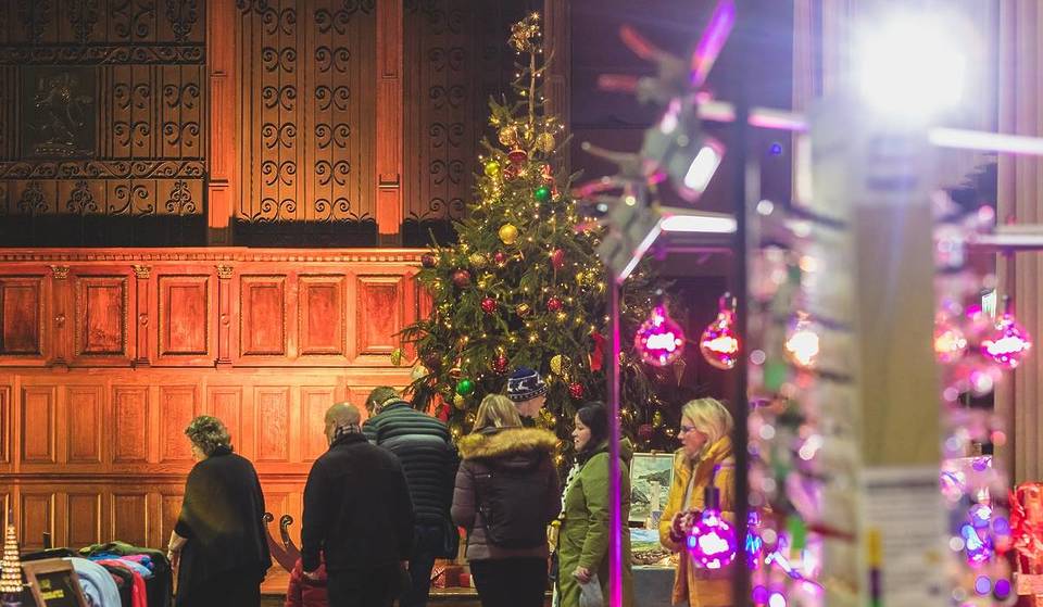 This Historic House Just 40 Minutes From Manchester Is Hosting A Christmas Gift Fair This Weekend – With Over 40 Stalls Within Its Exclusive Halls And It’s Free To Visit