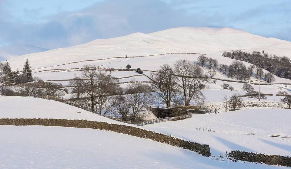 This North West Winter Walk Is Among Britain’s ‘Finest’ With Stunning Scenery, A Quaint ‘Book Town’ & Ends At A Cosy Pub – And It’s Under 2 Hours From Manchester