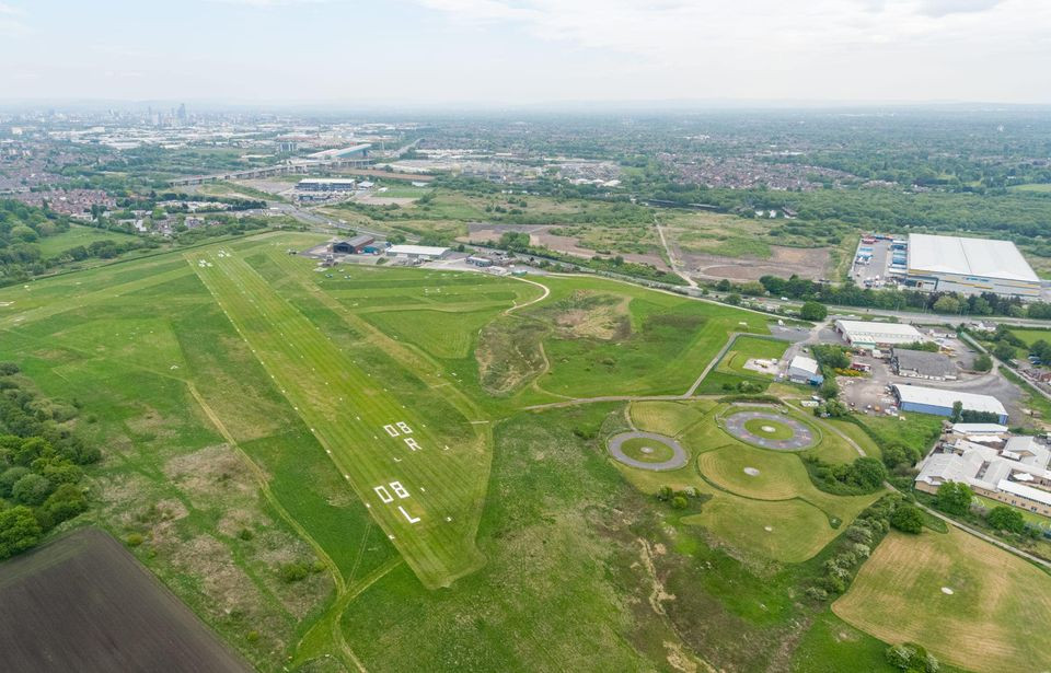barton aerodrome manchester barton live faithless