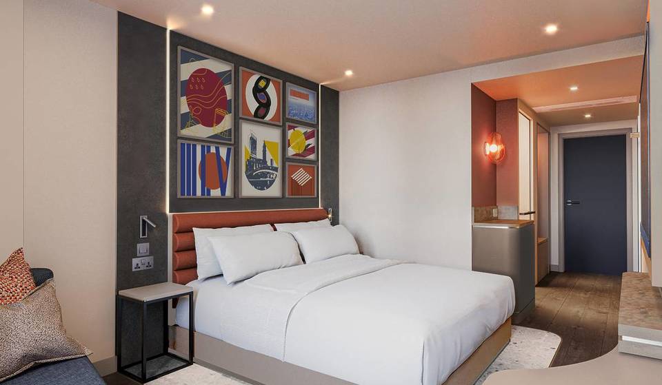 Hilton is returning to Manchester as the biggest hotel of its kind in Europe is set to open above this beloved Manc pub, with viaduct views & free breakfast with every stay – here’s a first look inside