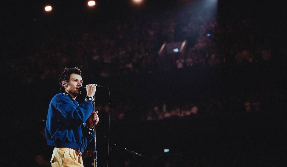 Harry Styles’ One Night Only concert in Manchester turned Co-op Live into a huge, non-stop party with moments of the spiritual – review, full setlist & when you can watch on Netflix