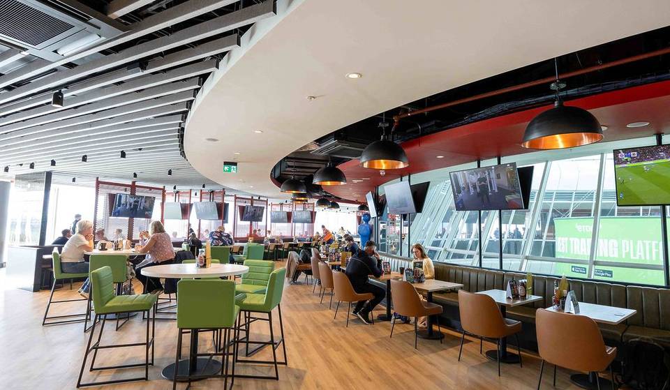 Manchester Airport just opened a huge new sports bar in Terminal 3 – with 69 screens, private booths and some of the best runway views